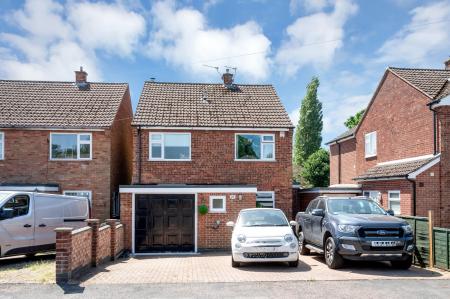 3 bedroom Detached house for sale in Dalgliesh Way, Asfordby, LE14