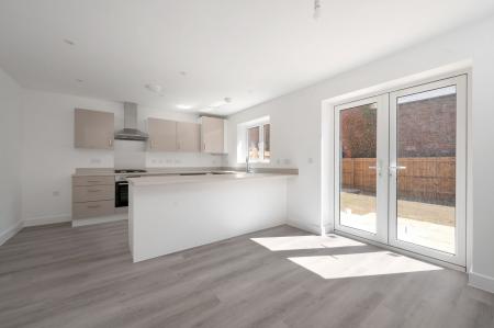 3 bedroom End of terrace house to let in Charles Dyer Close, Melton Mowbray, LE13