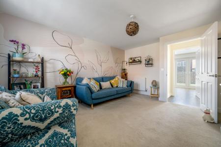 3 bedroom Terraced House for sale in Woolsthorpe Close, Melton Mowbray, LE13