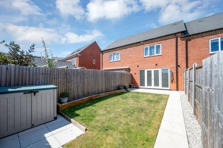 3 bedroom Terraced House for sale in Woolsthorpe Close, Melton Mowbray, LE13