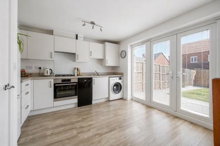 3 bedroom Terraced House for sale in Woolsthorpe Close, Melton Mowbray, LE13