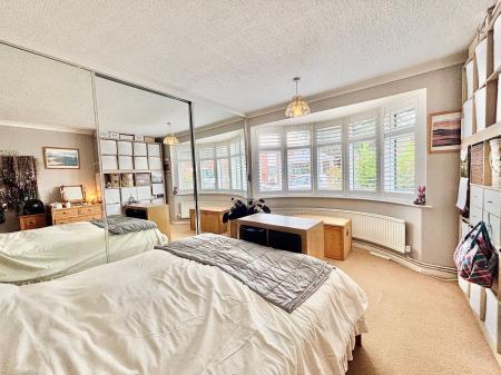 2 bedroom Detached bungalow for sale in Kings Road, Melton Mowbray, LE13