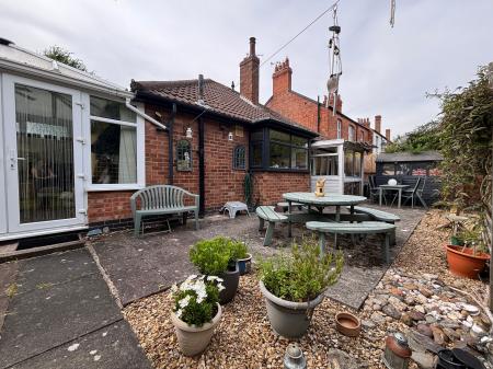 2 bedroom Detached bungalow for sale in Kings Road, Melton Mowbray, LE13