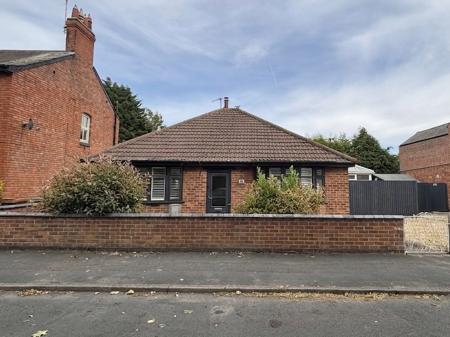 2 bedroom Detached bungalow for sale in Kings Road, Melton Mowbray, LE13