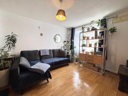 3 bedroom Terraced House for sale in Wren Close, Melton Mowbray, LE13