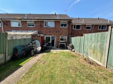 3 bedroom Terraced House for sale in Wren Close, Melton Mowbray, LE13