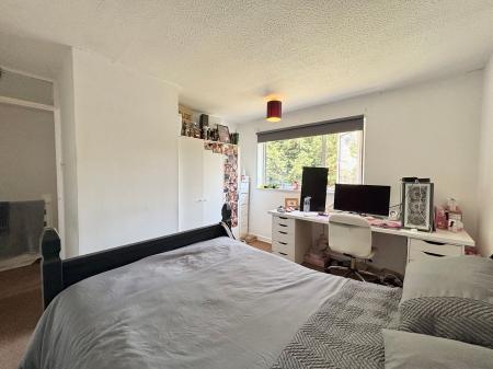 3 bedroom Terraced House for sale in Wren Close, Melton Mowbray, LE13