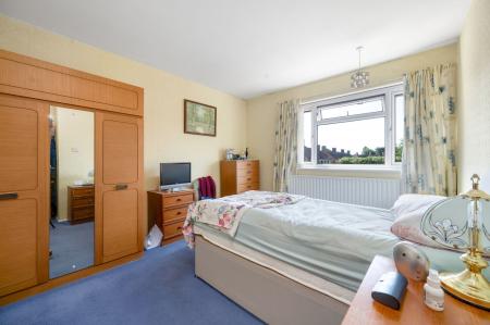 3 bedroom Semi-detached house for sale in Petersfield Road, Melton Mowbray, LE13