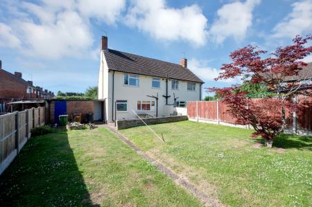 3 bedroom Semi-detached house for sale in Petersfield Road, Melton Mowbray, LE13