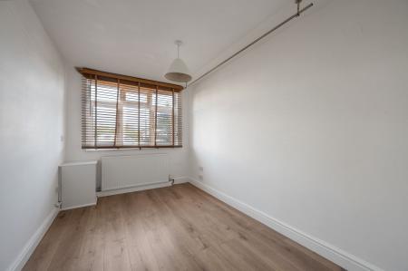 4 bedroom Detached house for sale in Hillside Avenue, Melton Mowbray, LE13
