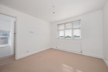 4 bedroom Detached house for sale in Hillside Avenue, Melton Mowbray, LE13