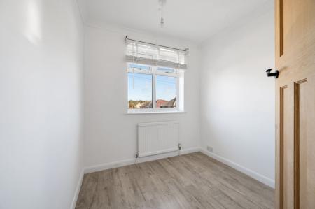 4 bedroom Detached house for sale in Hillside Avenue, Melton Mowbray, LE13