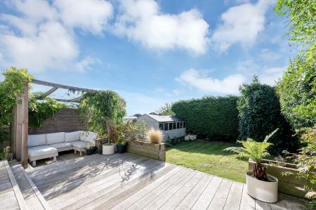 4 bedroom Detached house for sale in Hillside Avenue, Melton Mowbray, LE13