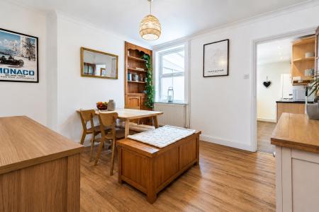 2 bedroom Semi-detached house for sale in Main Road, Asfordby Valley, LE14