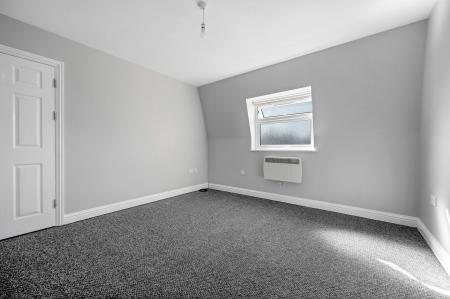 2 bedroom Flat to let in Melton Road, Syston, LE7