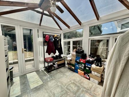 3 bedroom Semi-detached house for sale in Valley Road, Melton Mowbray, LE13