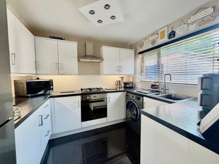 3 bedroom Semi-detached house for sale in Valley Road, Melton Mowbray, LE13