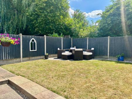 3 bedroom Semi-detached house for sale in Valley Road, Melton Mowbray, LE13