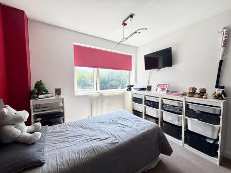 3 bedroom Semi-detached house for sale in Valley Road, Melton Mowbray, LE13