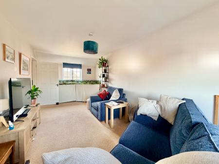 2 bedroom Flat for sale in Red Deer Close, Asfordby, LE14