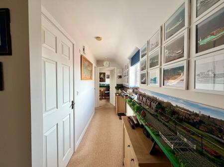 2 bedroom Flat for sale in Red Deer Close, Asfordby, LE14