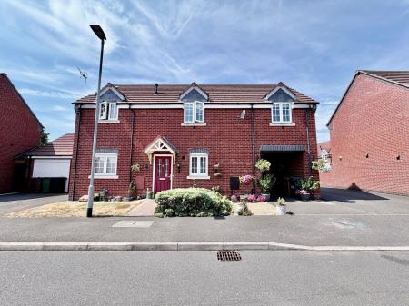 2 bedroom Flat for sale in Red Deer Close, Asfordby, LE14