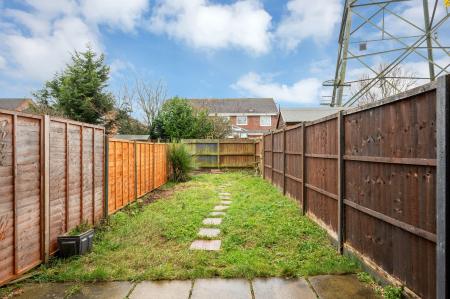 2 bedroom Terraced House to let in Wentworth Drive, Grantham, NG31