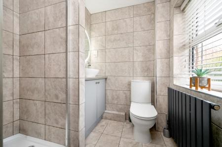 4 bedroom Detached house for sale in Clover Drive, Melton Mowbray, LE13
