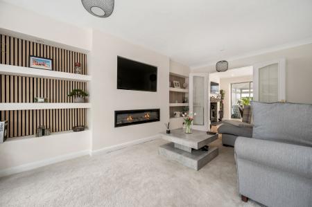 4 bedroom Detached house for sale in Clover Drive, Melton Mowbray, LE13