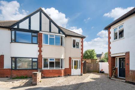 3 bedroom Semi-detached house for sale in Elms Road, Melton Mowbray, LE13