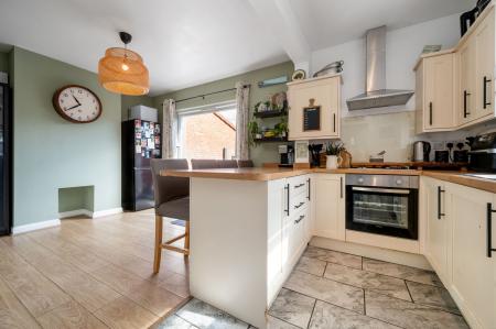3 bedroom Semi-detached house for sale in Elms Road, Melton Mowbray, LE13