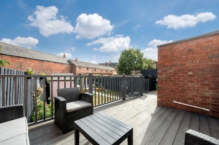 3 bedroom Semi-detached house for sale in Elms Road, Melton Mowbray, LE13