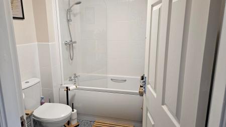 2 bedroom Semi-detached house to let in Flint Drive, Asfordby, LE14
