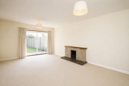 3 bedroom Detached house to let in Main Street, Cossington, LE7