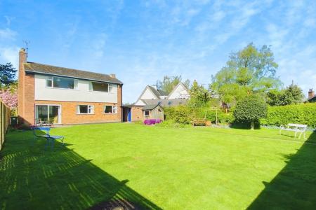 3 bedroom Detached house to let in Main Street, Cossington, LE7