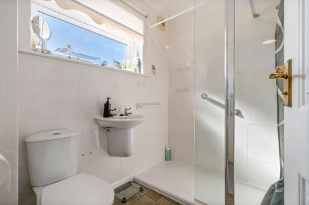 3 bedroom Detached bungalow for sale in Beaumont Gardens, Melton Mowbray, LE13