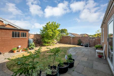 3 bedroom Detached bungalow for sale in Beaumont Gardens, Melton Mowbray, LE13