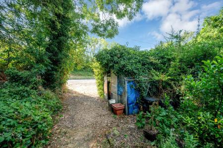2 bedroom Semi-detached house for sale in Stonesby Road, Saltby, LE14
