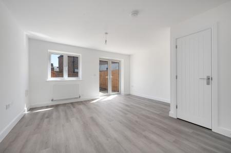 2 bedroom Semi-detached house to let in Charles Dyer Close, Melton Mowbray, LE13