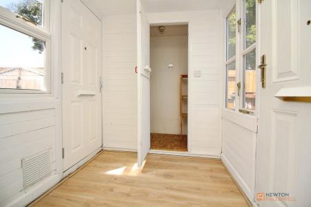2 bedroom Detached bungalow to let in Weavers Wynd, East Goscote, LE7