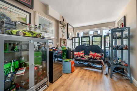 4 bedroom Detached house for sale in Horseguards Way, Melton Mowbray, LE13