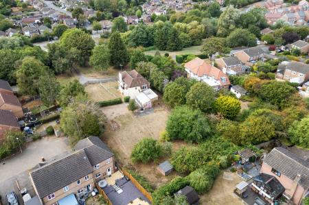 5 bedroom Detached house for sale in Nottingham Road, Melton Mowbray, LE13