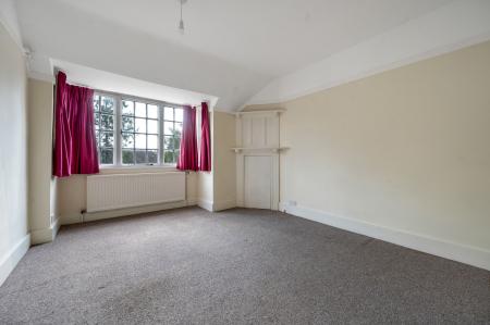 5 bedroom Detached house for sale in Nottingham Road, Melton Mowbray, LE13
