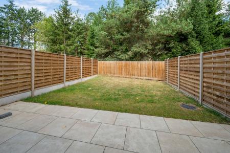 4 bedroom Town house for sale in Copper Meadow, Asfordby Hill, LE14