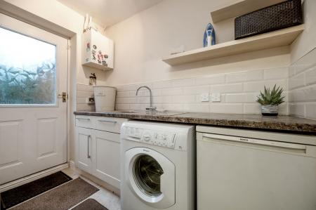 4 bedroom Detached house for sale in Cowman Close, Asfordby, LE14