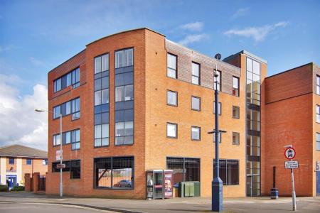 1 bedroom Flat to let in Windsor Street, Windsor House Windsor Street, LE13