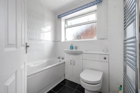 3 bedroom Semi-detached house for sale in Tamar Road, Melton Mowbray, LE13