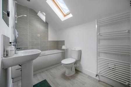3 bedroom Detached house for sale in Beeby Drive, Waltham On The Wolds, LE14