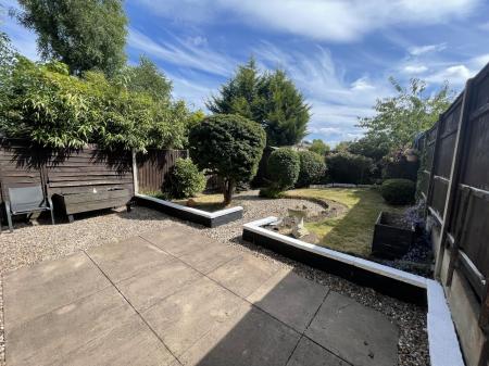 2 bedroom Semi-detached house to let in Wymondham Way, Melton Mowbray, LE13