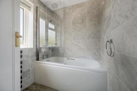 3 bedroom Detached house for sale in Granville Road, Melton Mowbray, LE13